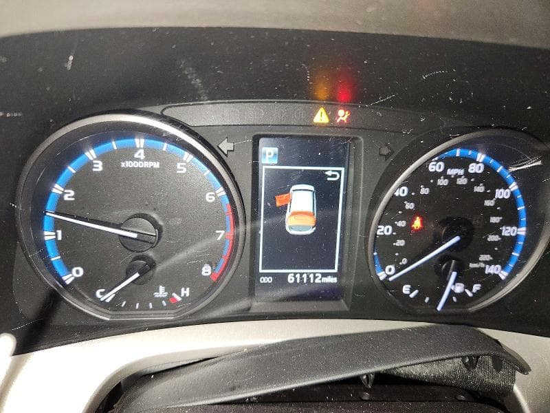 2017 TOYOTA RAV4 LE 9
