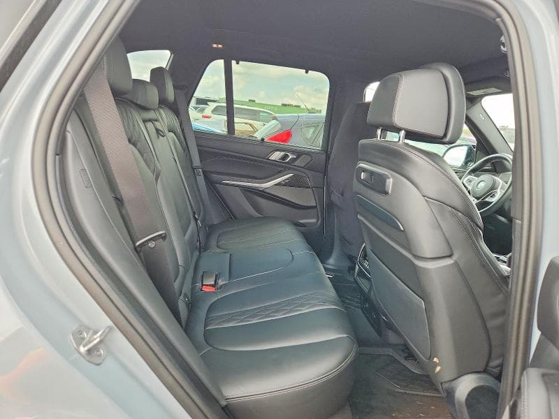 2025 BMW X5 M60I M60I 10