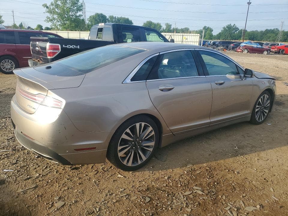 2020 LINCOLN MKZ RESERVE 3