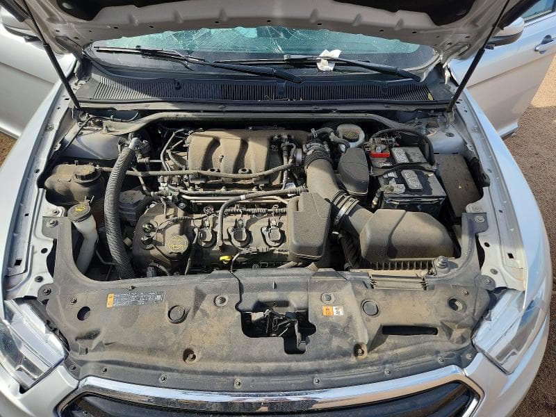 2018 FORD TAURUS SEL 11