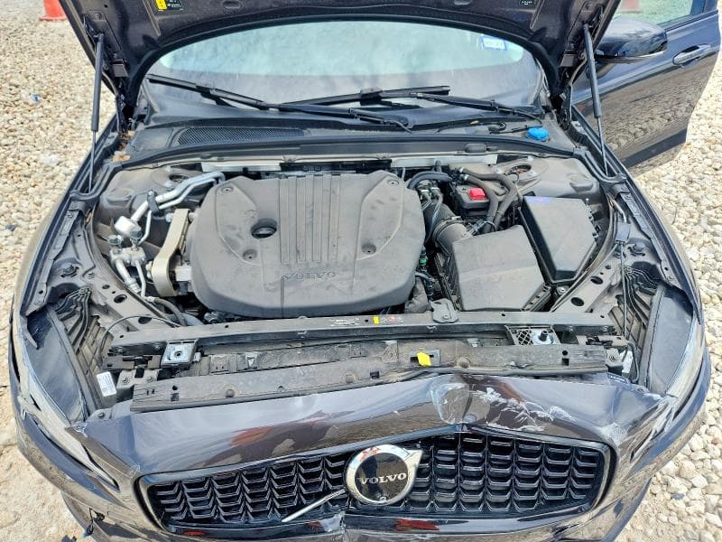 2024 VOLVO S60 PLUS 11