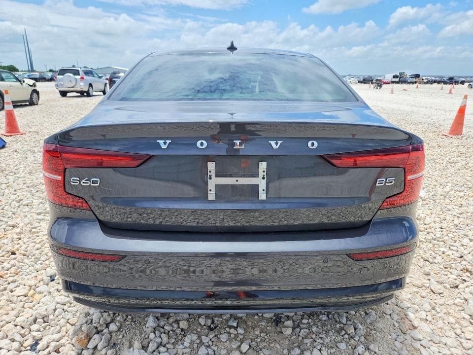 2024 VOLVO S60 PLUS 6