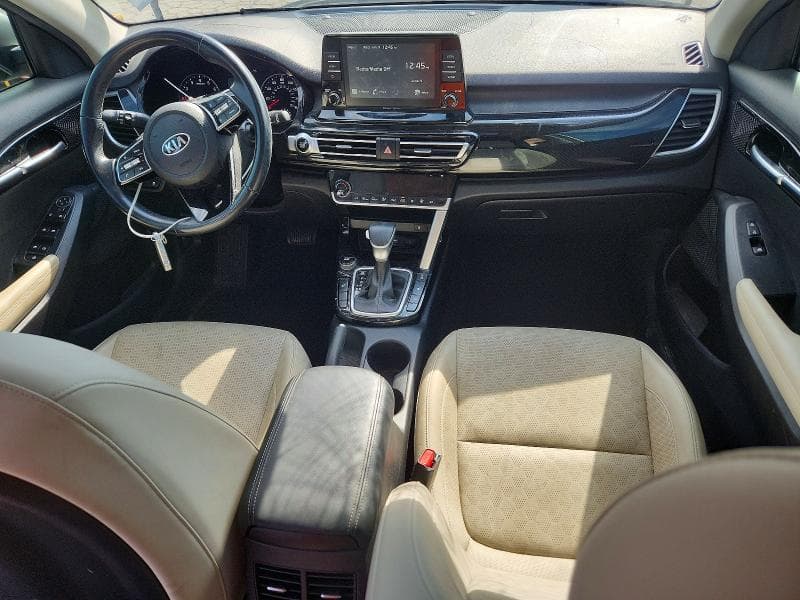 2021 KIA SELTOS EX 8