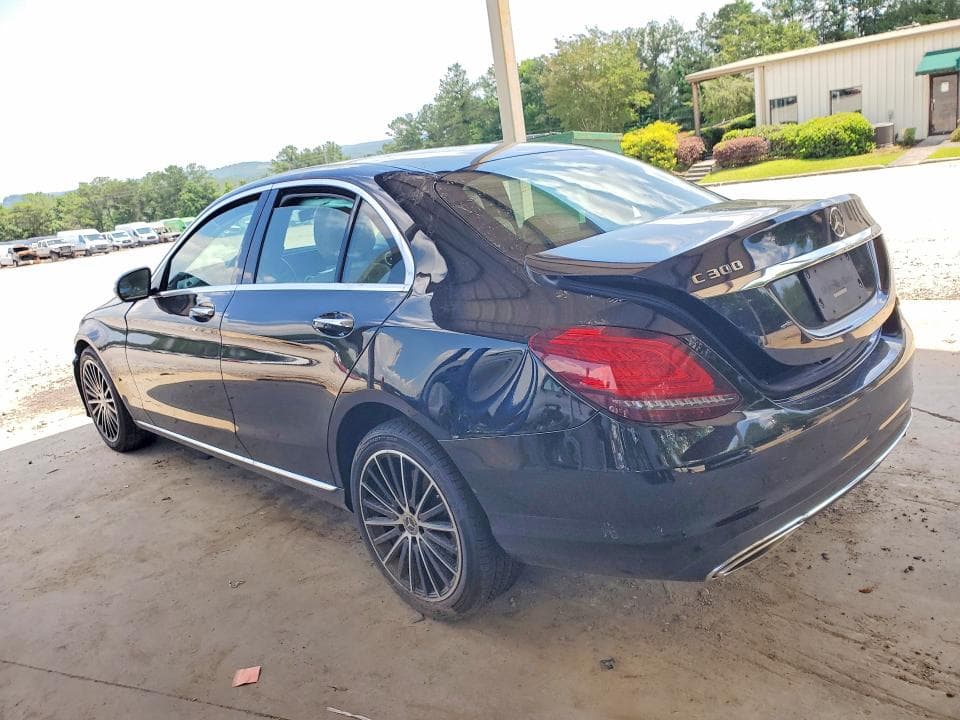 2020 MERCEDES-BENZ C 300 2