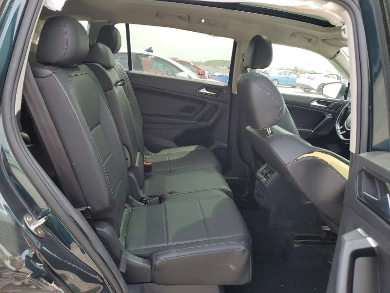 2018 VOLKSWAGEN TIGUAN SE 11