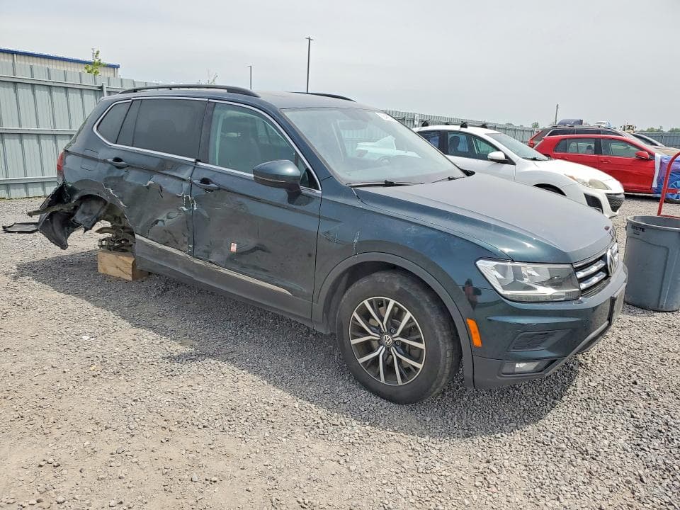 2018 VOLKSWAGEN TIGUAN SE 4