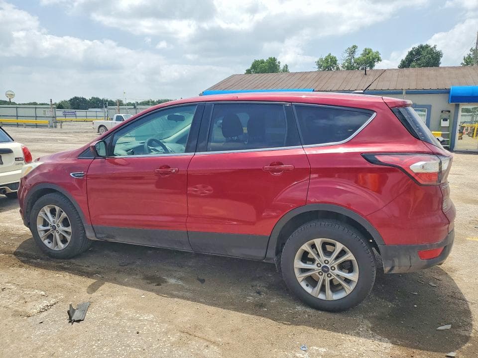 2017 FORD ESCAPE SE 2
