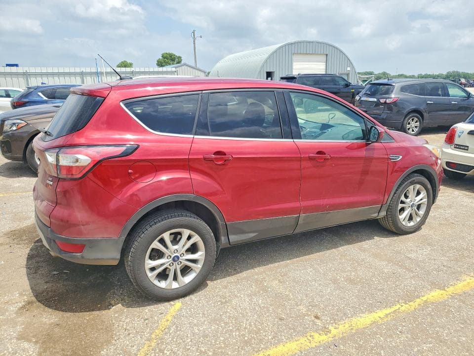 2017 FORD ESCAPE SE 3