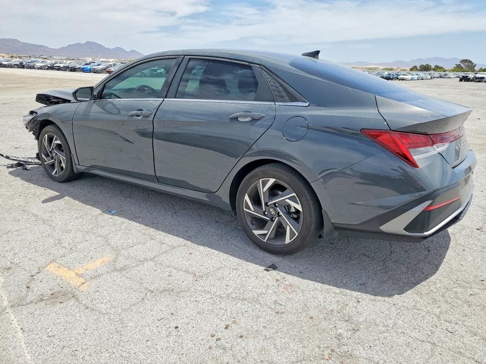 2024 HYUNDAI ELANTRA SEL 2