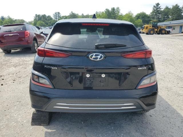 2023 HYUNDAI KONA SE 6