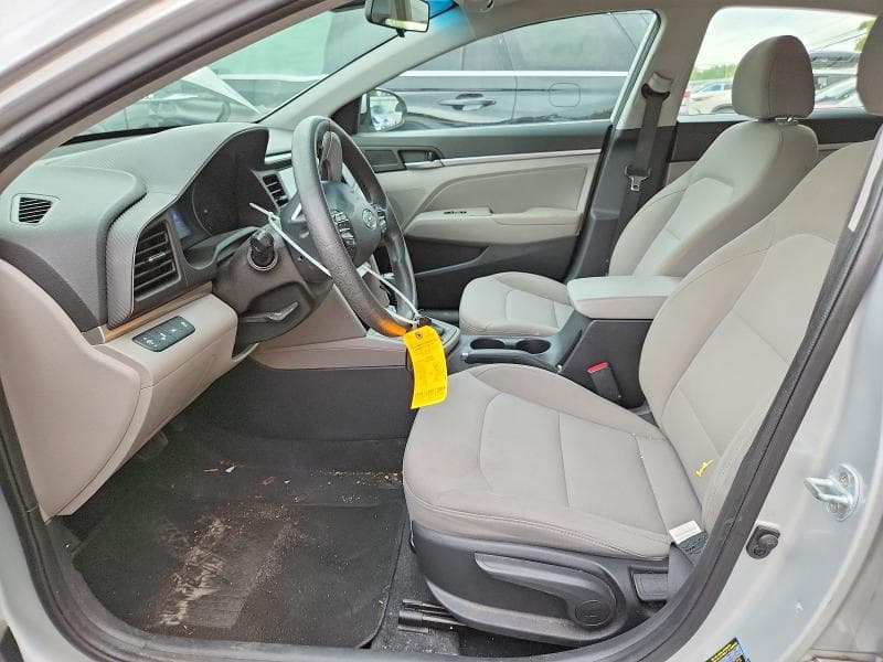 2019 HYUNDAI ELANTRA SEL 7