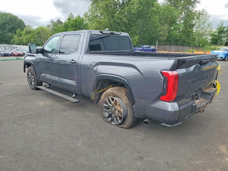 2026 TOYOTA TUNDRA PLATINUM HV PLATINUM HV 2