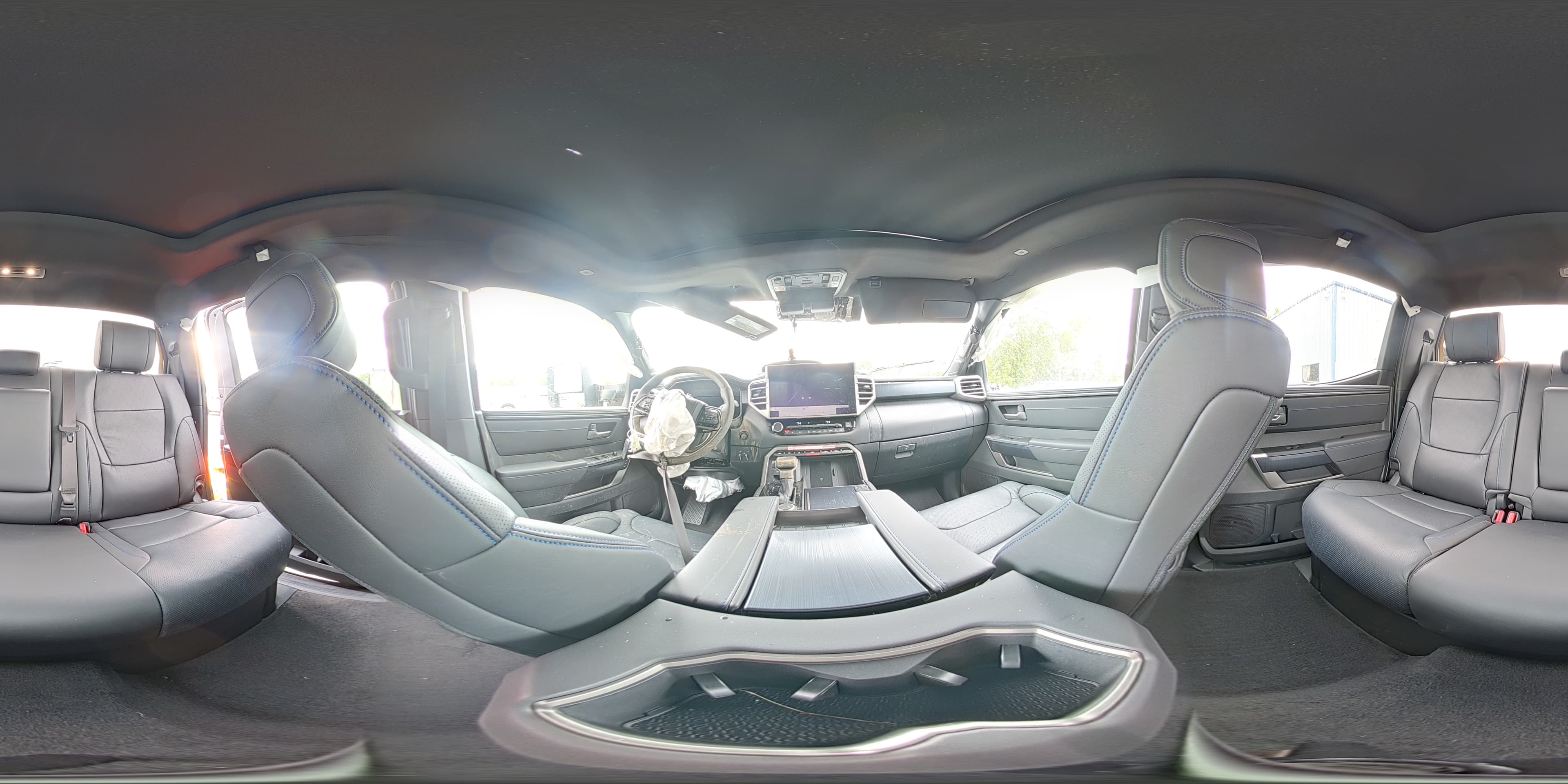 2026 TOYOTA TUNDRA PLATINUM HV PLATINUM HV 15