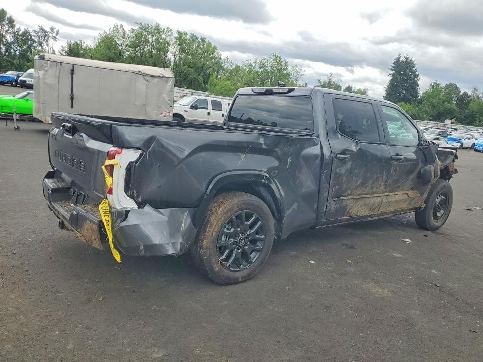2026 TOYOTA TUNDRA PLATINUM HV PLATINUM HV 3