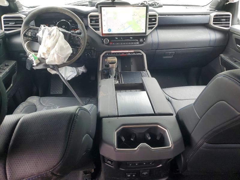 2026 TOYOTA TUNDRA PLATINUM HV PLATINUM HV 8
