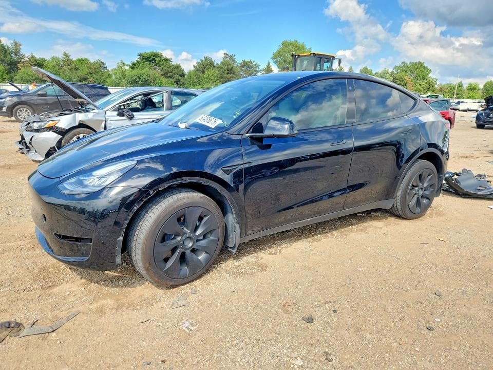 2023 TESLA MODEL Y 1