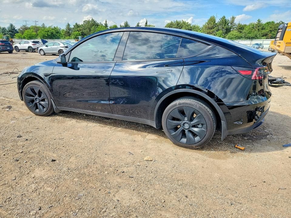 2023 TESLA MODEL Y 2