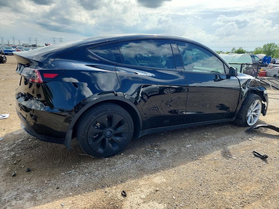 2023 TESLA MODEL Y 3