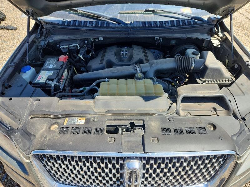 2019 LINCOLN NAVIGATOR SELECT 12