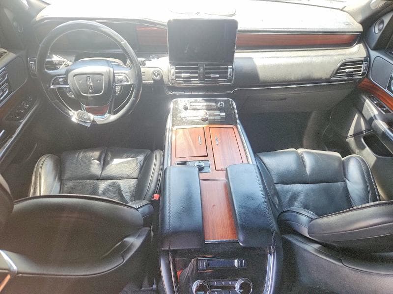 2019 LINCOLN NAVIGATOR SELECT 8