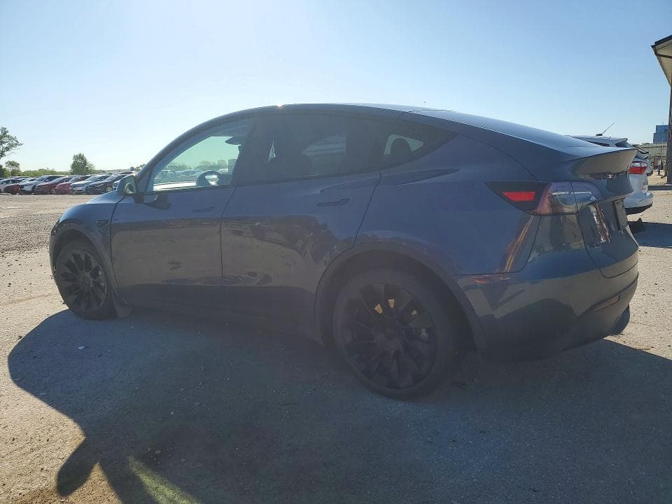 2023 TESLA MODEL Y 2