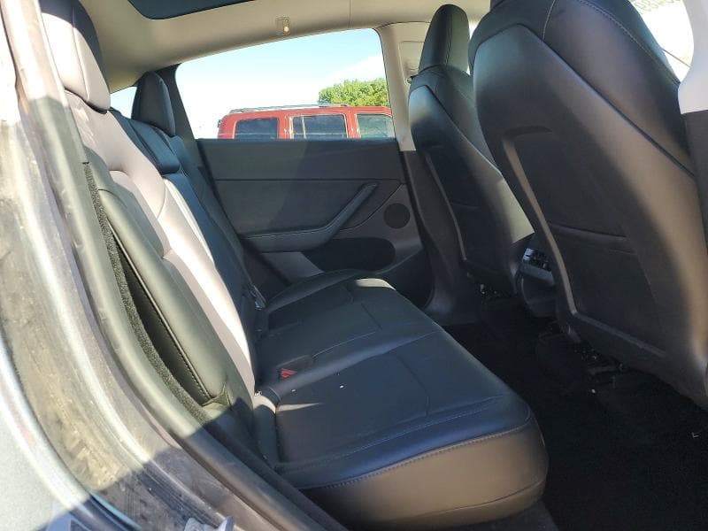2023 TESLA MODEL Y 10