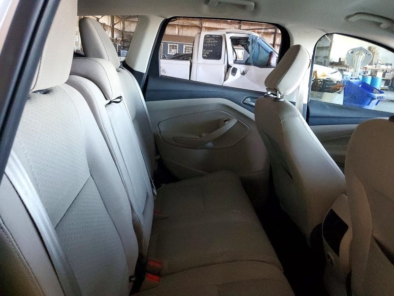2018 FORD ESCAPE SE 11
