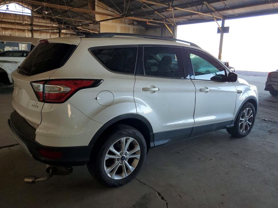 2018 FORD ESCAPE SE 3