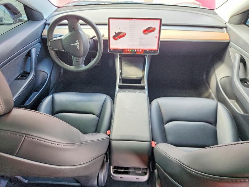 2020 TESLA MODEL 3 8