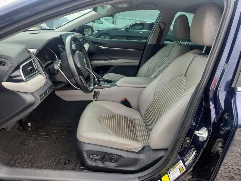 2022 TOYOTA CAMRY SE 7