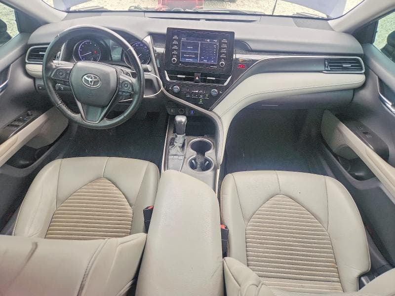 2022 TOYOTA CAMRY SE 8