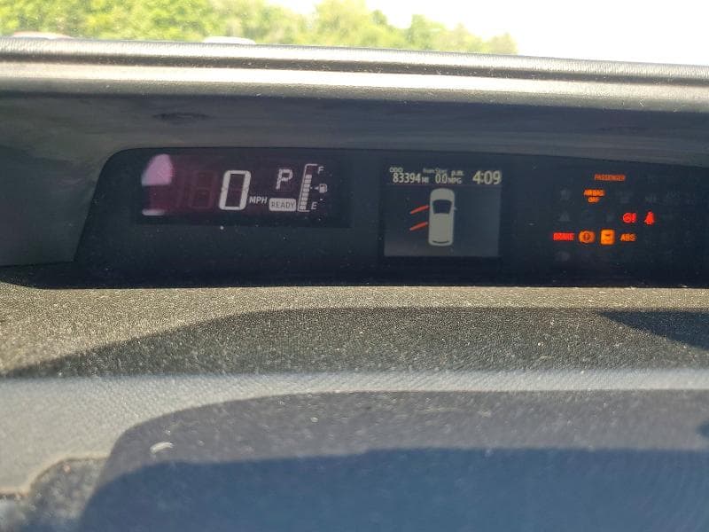 2016 TOYOTA PRIUS C TWO 9