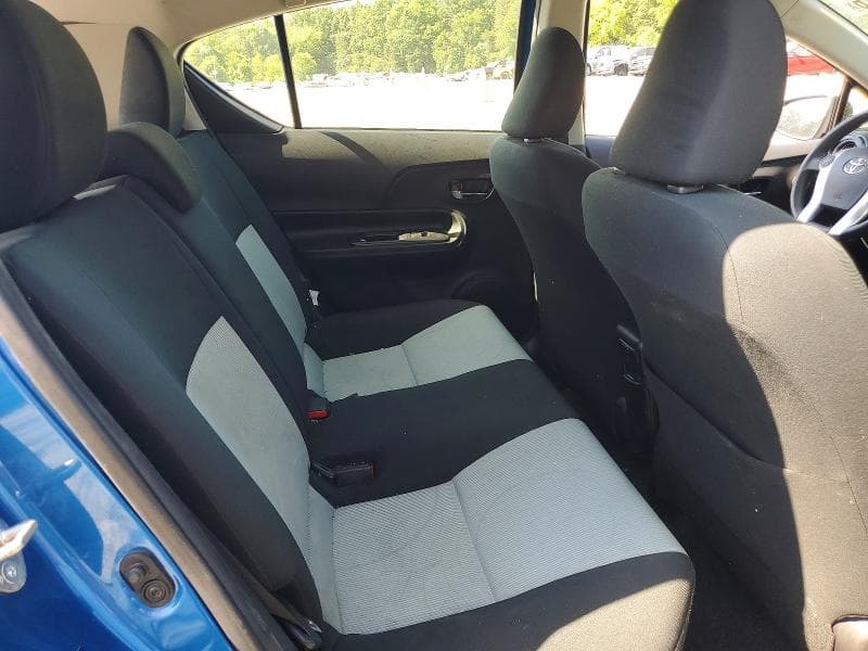2016 TOYOTA PRIUS C TWO 10