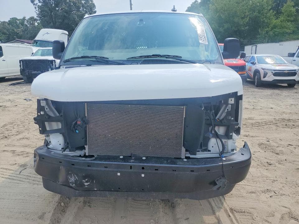 2025 CHEVROLET EXPRESS G2500 5