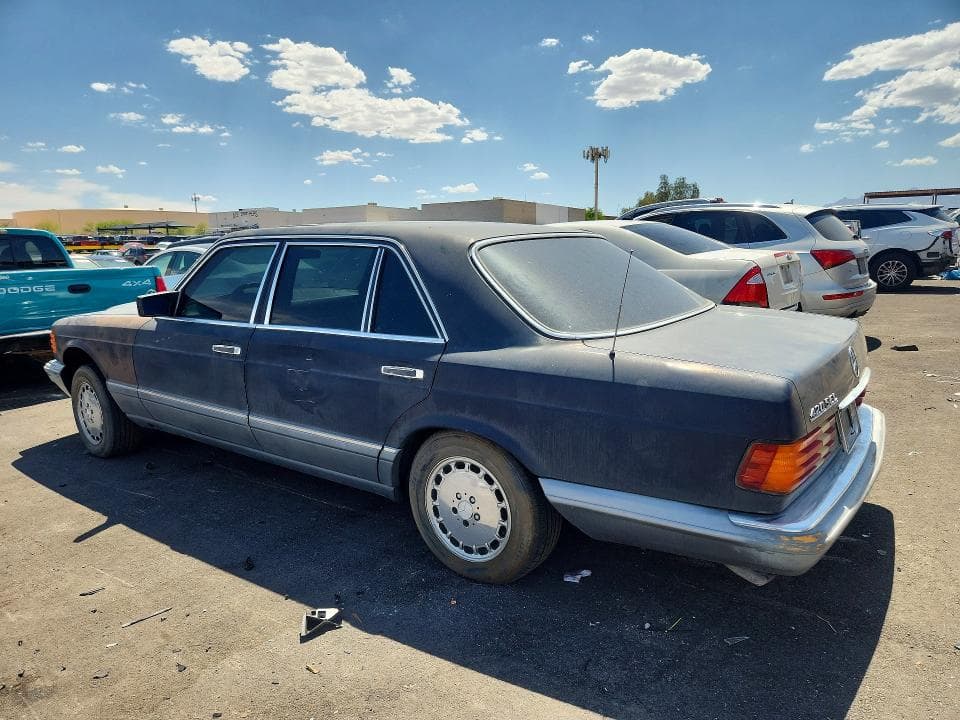 1986 MERCEDES-BENZ 420 SEL SEL 2