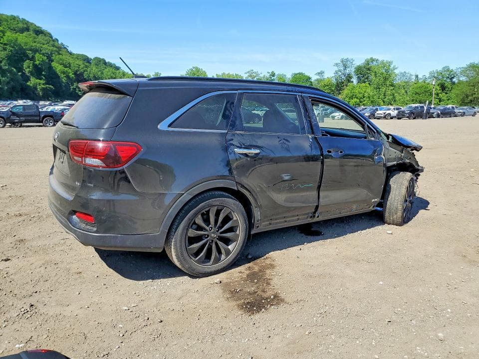 2020 KIA SORENTO S 3