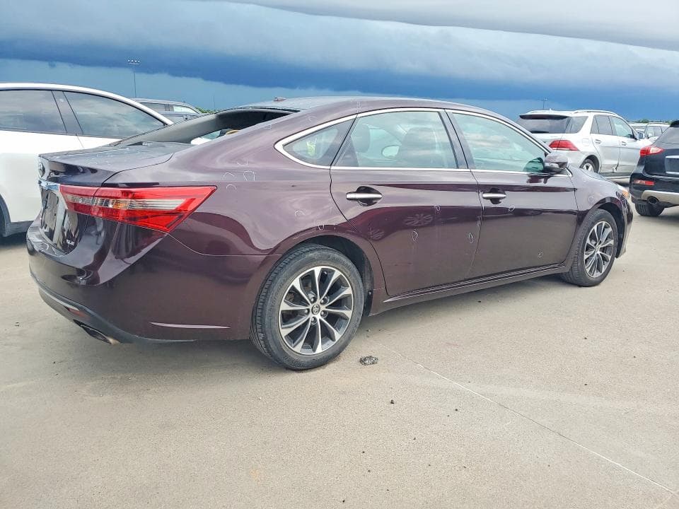 2017 TOYOTA AVALON XLE XLE 3
