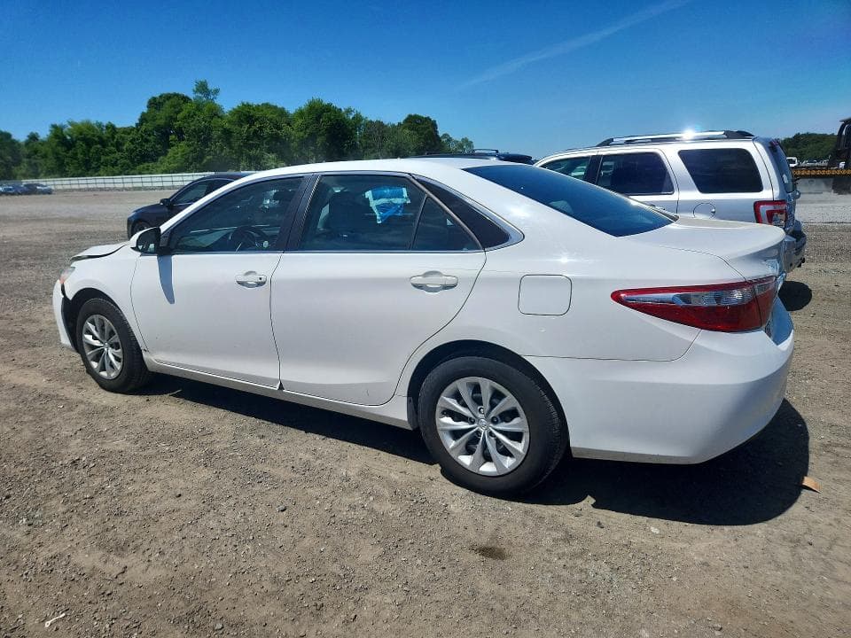 2017 TOYOTA CAMRY LE LE 2