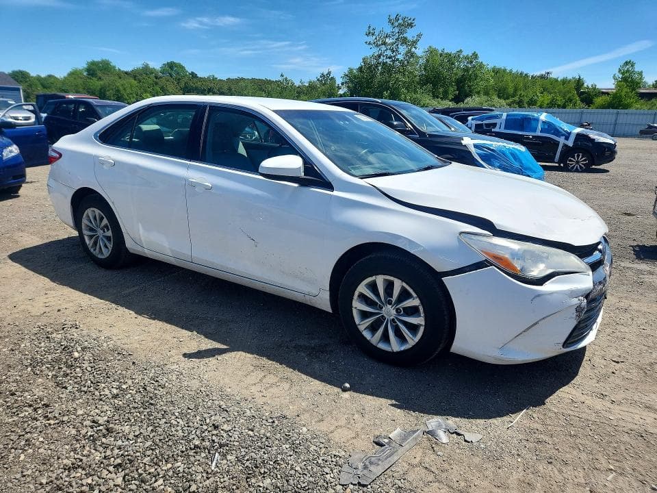 2017 TOYOTA CAMRY LE LE 4