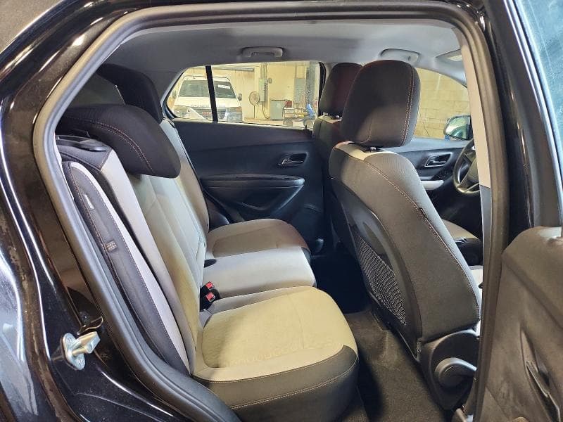 2020 CHEVROLET TRAX LS 11