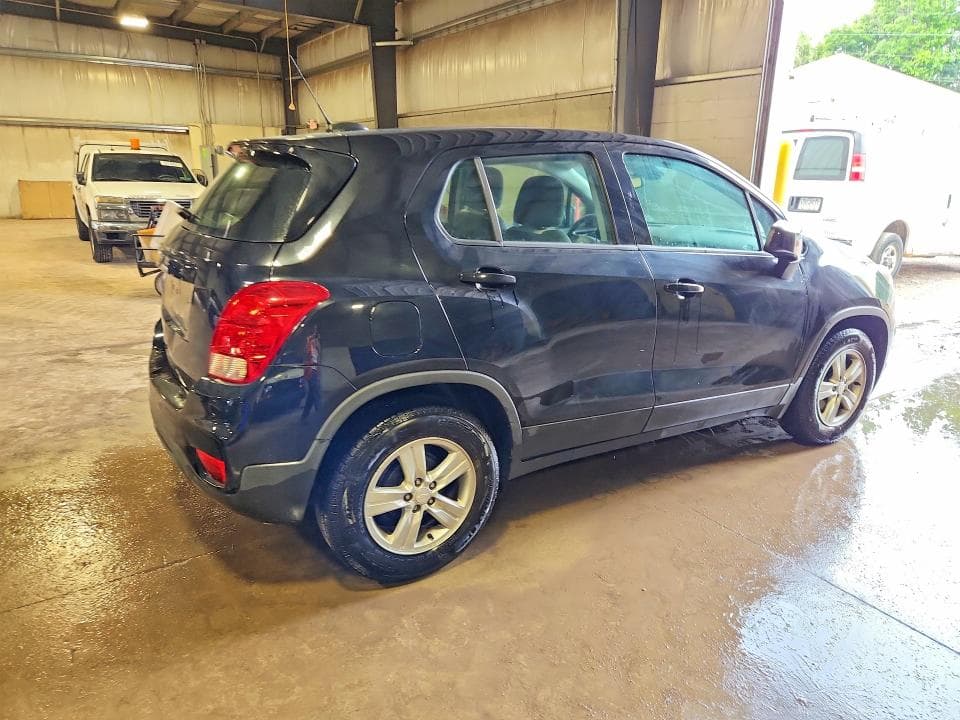 2020 CHEVROLET TRAX LS 3