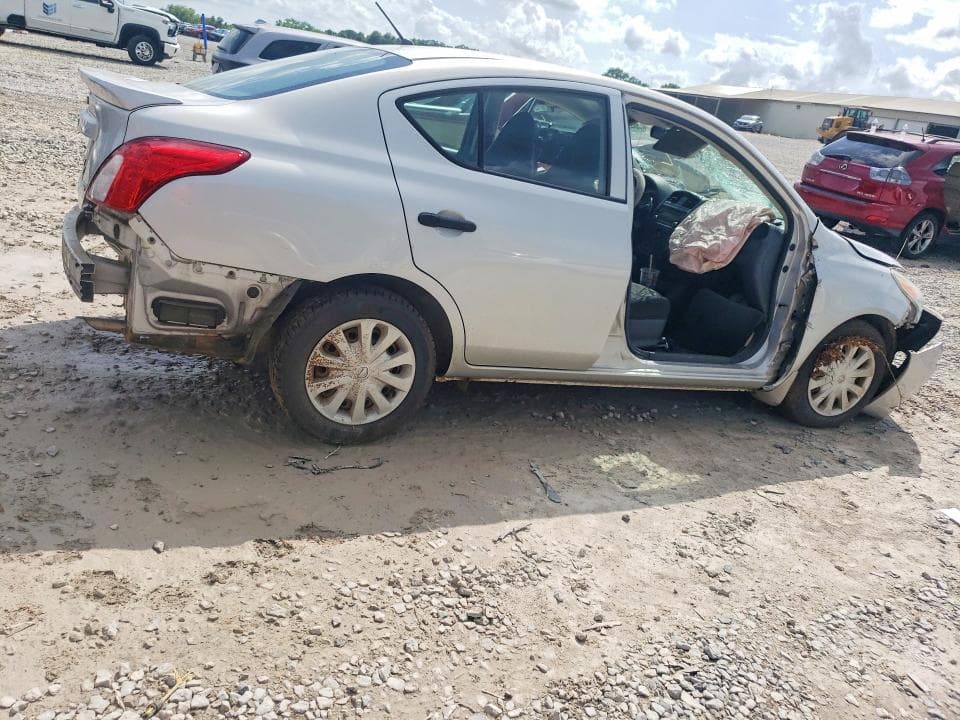 2016 NISSAN VERSA 1.6 S PLUS 3