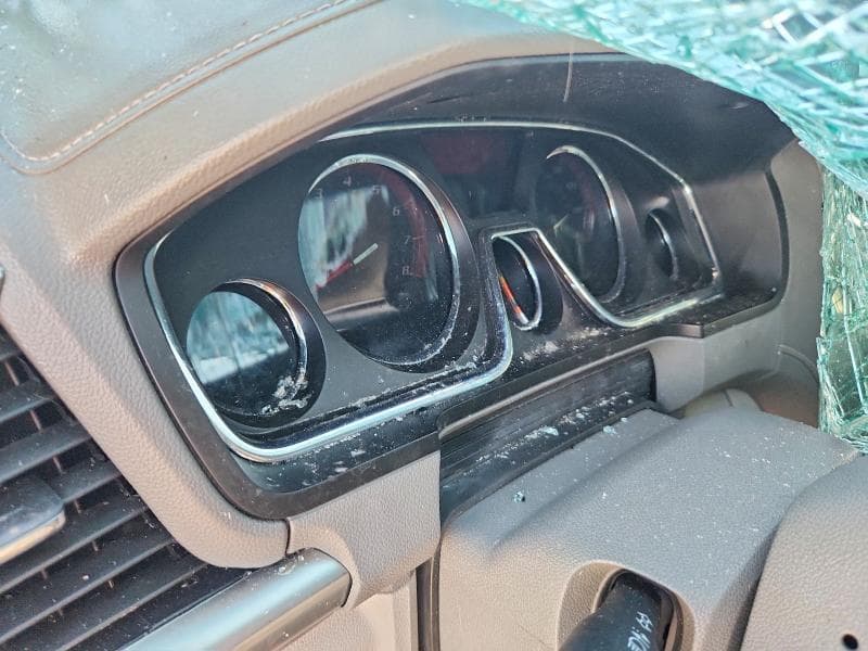 2016 GMC ACADIA SLE 9