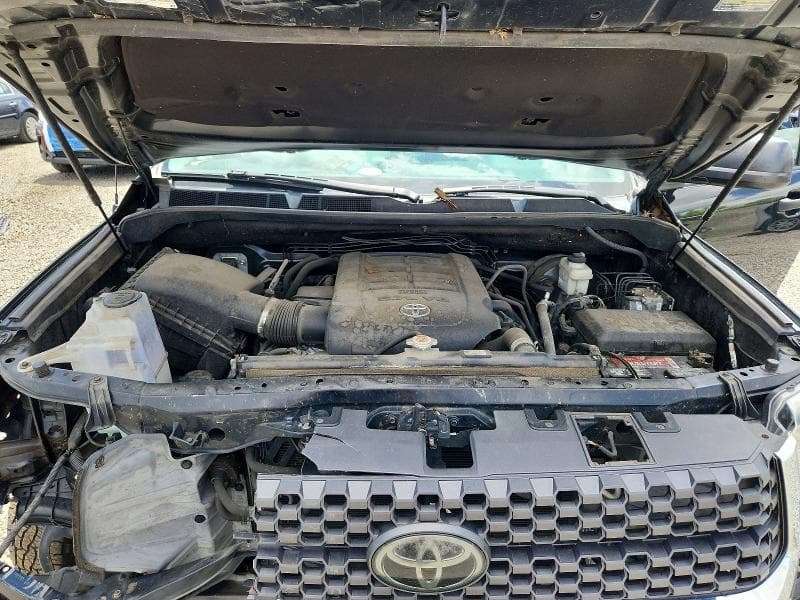 2018 TOYOTA TUNDRA SR5 SR5 12