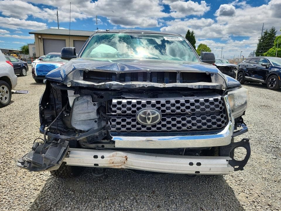 2018 TOYOTA TUNDRA SR5 SR5 5
