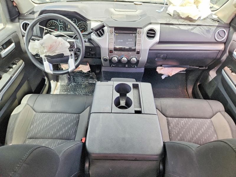 2018 TOYOTA TUNDRA SR5 SR5 8
