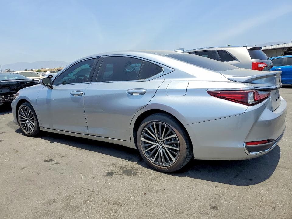 2024 LEXUS ES 300H BASE 2