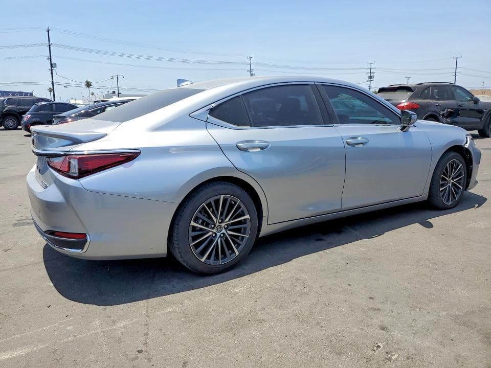 2024 LEXUS ES 300H BASE 3