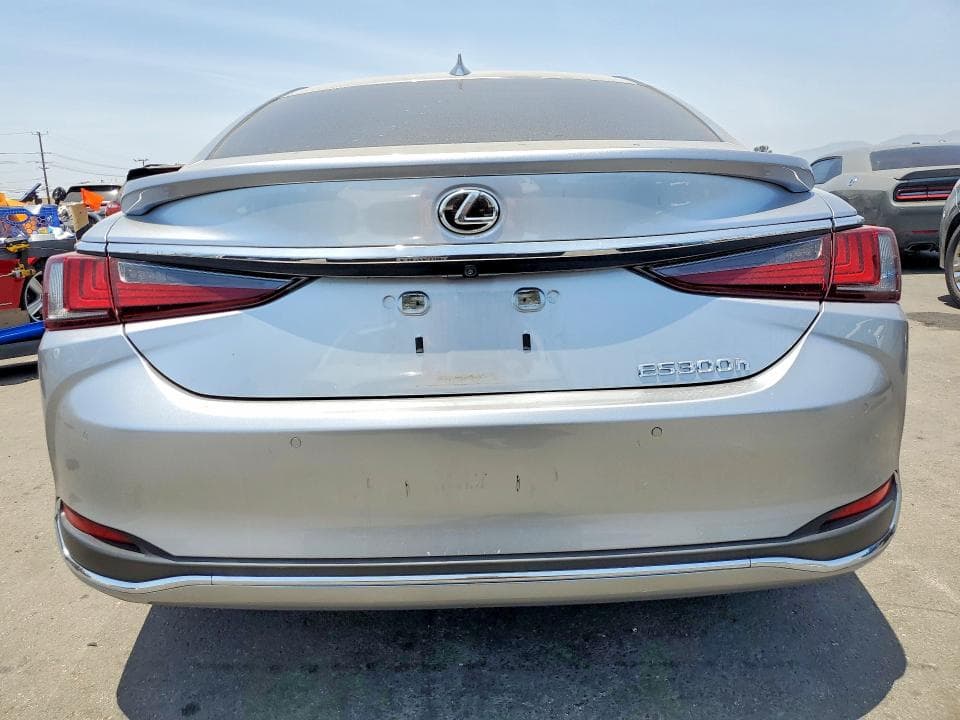 2024 LEXUS ES 300H BASE 6
