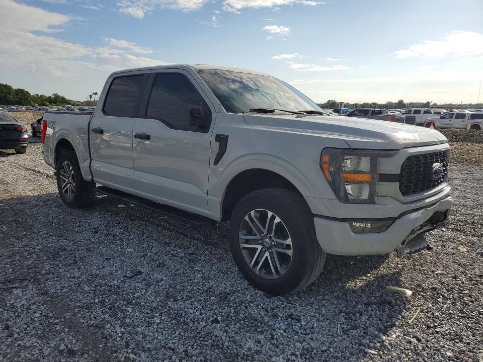 2023 FORD F150 SUPERCREW 4